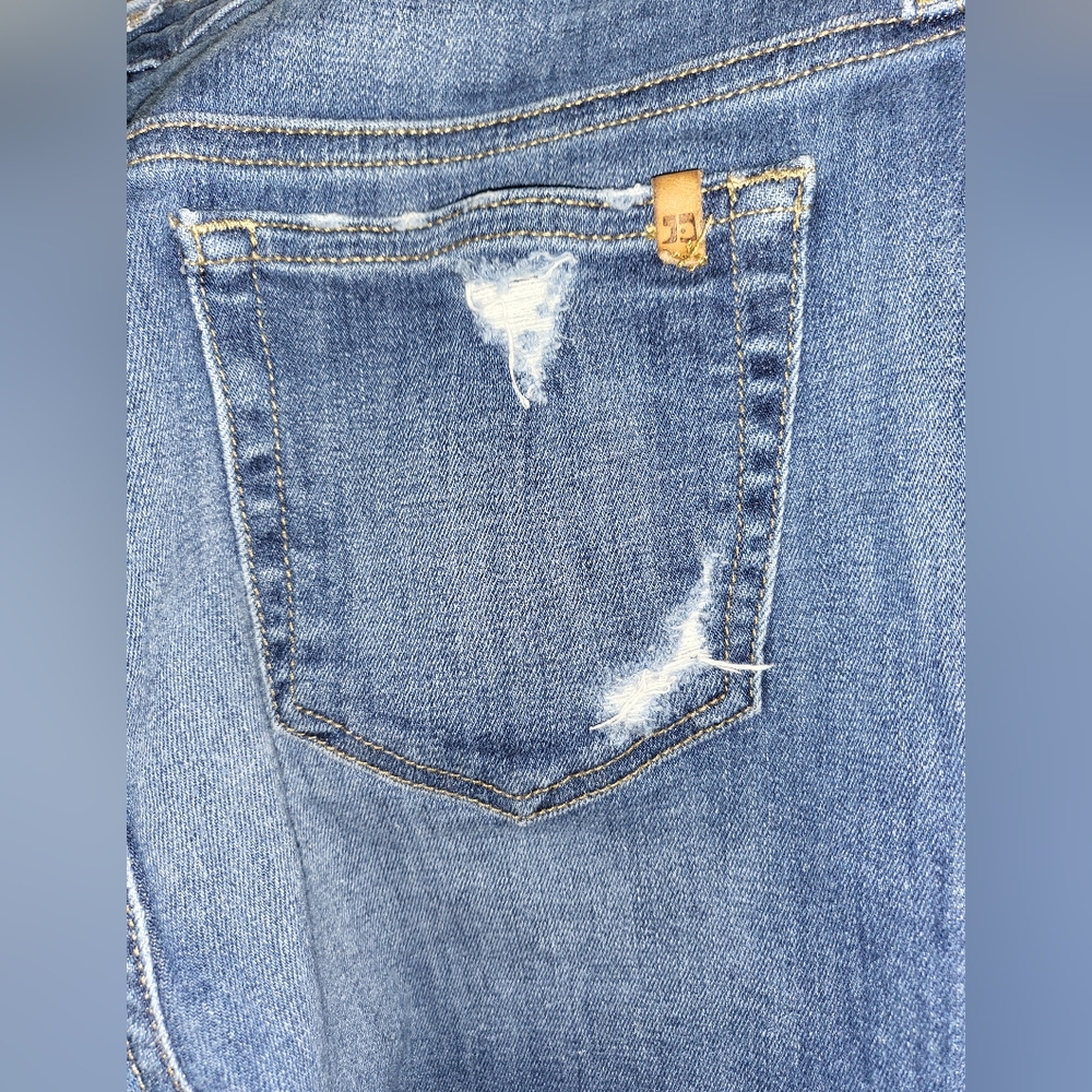 JOE'S JEANS SHORTS SZ 29 PREOWNED DISTRESSED  STYLE WOMEN'S